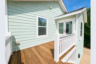2215 46th Street, Galveston, TX 77551 - Photo 2