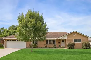 8922 Springview Ln, Houston, TX 77080 - Photo 1