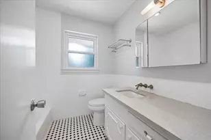 8922 Springview Ln, Houston, TX 77080 - Photo 18