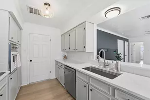 4122 Donerail Dr, Pasadena, TX 77503 - Photo 10
