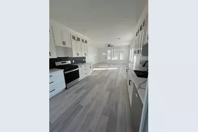 226 S Y Street, La Porte, TX 77571 - Photo 4