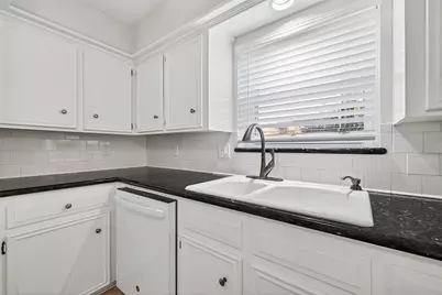 906 Crossfield Drive, Katy, TX 77450 - Photo 14