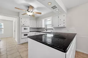 906 Crossfield Dr, Katy, TX 77450 - Photo 14