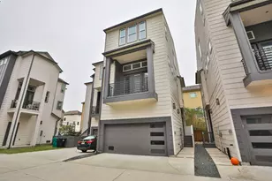 1537 W 24th St, Houston, TX 77008 - Photo 1