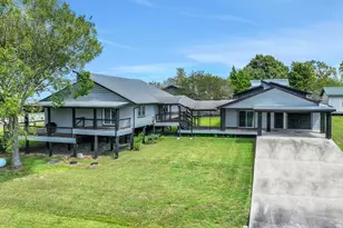 930 Paradise Dr, Coldspring, TX 77331 - Photo 1