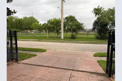 1537 Haddon Street, Houston, TX 77006 - Photo 40