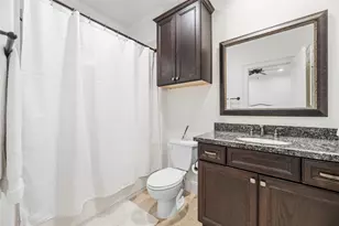1537 Haddon St, Houston, TX 77006 - Photo 28