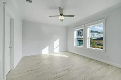 1007 E 28th Street, Houston, TX 77009 - Photo 4