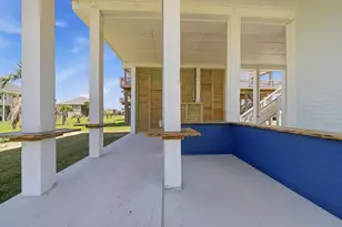 4411 Strand Ave, Crystal Beach, TX 77650 - Photo 44