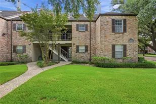 12973 Trail Hollow Dr, Houston, TX 77079 - Photo 1