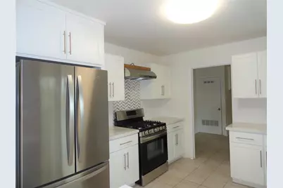 2528 Avenue K, Galveston, TX 77550 - Photo 6