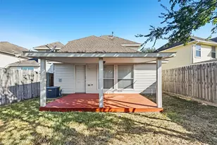 13030 Maile Park Dr, Houston, TX 77034 - Photo 16