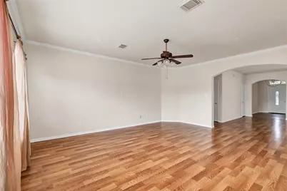 6030 Sandy Creek Drive, Baytown, TX 77523 - Photo 10