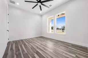 4221 Mallard Ln, Baytown, TX 77523 - Photo 34