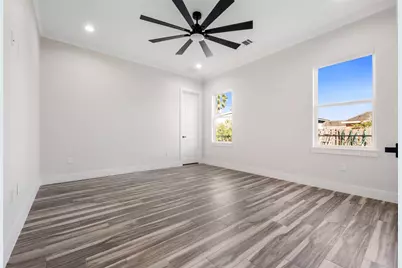 4221 Mallard Lane, Baytown, TX 77523 - Photo 24