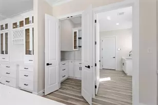 4221 Mallard Ln, Baytown, TX 77523 - Photo 12