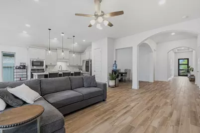 731 Fall Rock Branch Drive, Conroe, TX 77304 - Photo 10