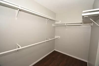 9007 Woodleigh, Houston, TX 77083 - Photo 8