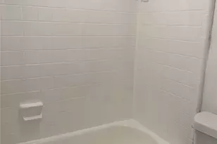 6200 W Tidwell Rd, Houston, TX 77092 - Photo 8