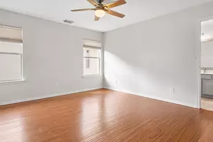 6 Thicket Grove Pl, The Woodlands, TX 77385 - Photo 22