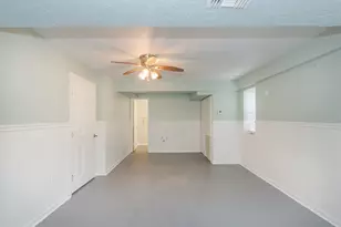 4509 Country Club Dr, Dickinson, TX 77539 - Photo 30