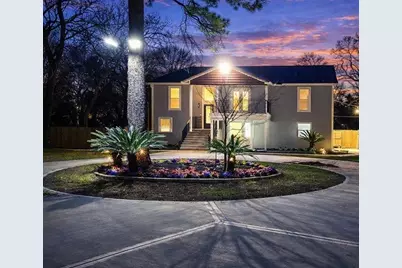 4509 Country Club Drive, Dickinson, TX 77539 - Photo 2