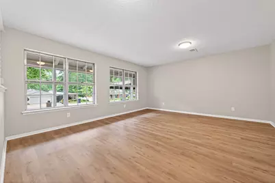 315 Hollywood Drive, Conroe, TX 77303 - Photo 6