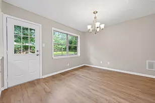 315 Hollywood Dr, Conroe, TX 77303 - Photo 12