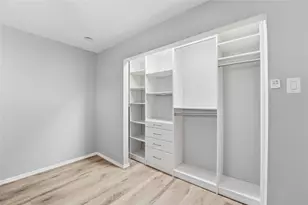 1529 Wirt Rd, Houston, TX 77055 - Photo 12