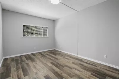 7065 N Holiday Drive, Galveston, TX 77550 - Photo 12