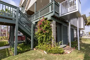 391 Ling St, Bayou Vista, TX 77563 - Photo 10
