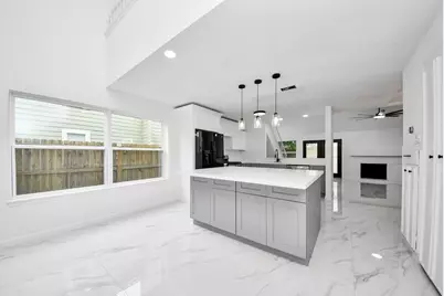 10410 Green Valley Lane, Houston, TX 77064 - Photo 10