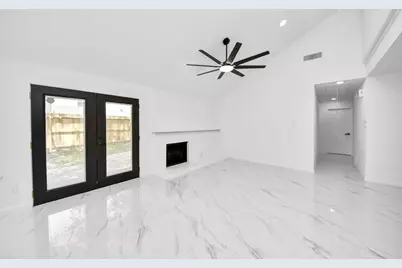 10410 Green Valley Lane, Houston, TX 77064 - Photo 8