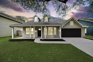 10410 Green Valley Ln, Houston, TX 77064 - Photo 4