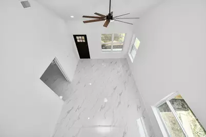 10410 Green Valley Lane, Houston, TX 77064 - Photo 14