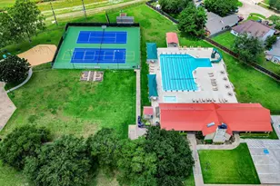 10410 Green Valley Ln, Houston, TX 77064 - Photo 44