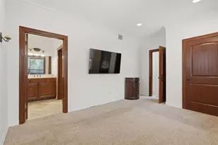 5330 Fayette St, Houston, TX 77056 - Photo 8