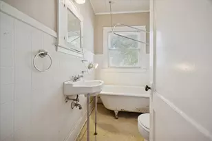 1103 W Cottage St, Houston, TX 77009 - Photo 12