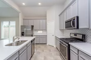 16 Florentino Vine Pl, The Woodlands, TX 77354 - Photo 26