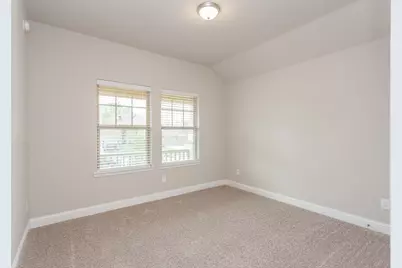 16 Florentino Vine Place, The Woodlands, TX 77354 - Photo 14