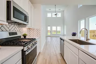 21803 Fitzroy Mnr Ln, Cypress, TX 77433 - Photo 14