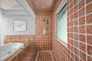 115 Glynn Way, Houston, TX 77056 - Photo 14