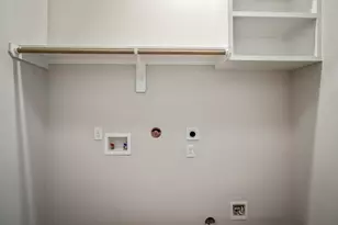 8417 Pech Landing Dr, Houston, TX 77055 - Photo 28