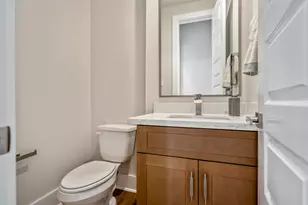 8417 Pech Landing Dr, Houston, TX 77055 - Photo 16