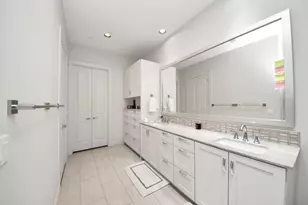 1608 Nevada St, Houston, TX 77006 - Photo 30