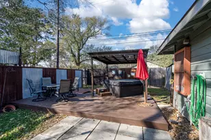 306 Baker Dr, Tomball, TX 77375 - Photo 14