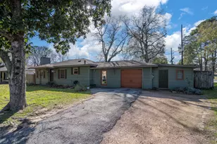 306 Baker Dr, Tomball, TX 77375 - Photo 30