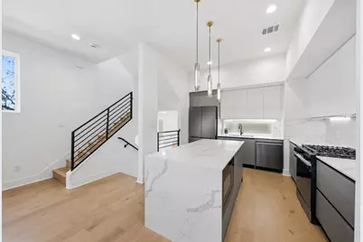 1605 Barbee Street, Houston, TX 77004 - Photo 10