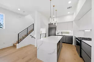 1605 Barbee St, Houston, TX 77004 - Photo 10