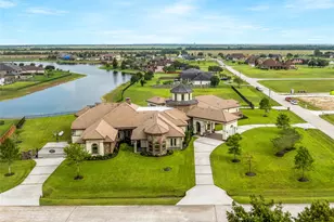 418 Lakeview Blvd, Dickinson, TX 77539 - Photo 36